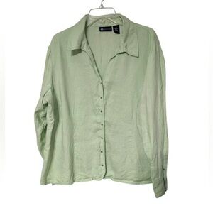 Relativity Pale Green Lightweight Button-Down Shirt